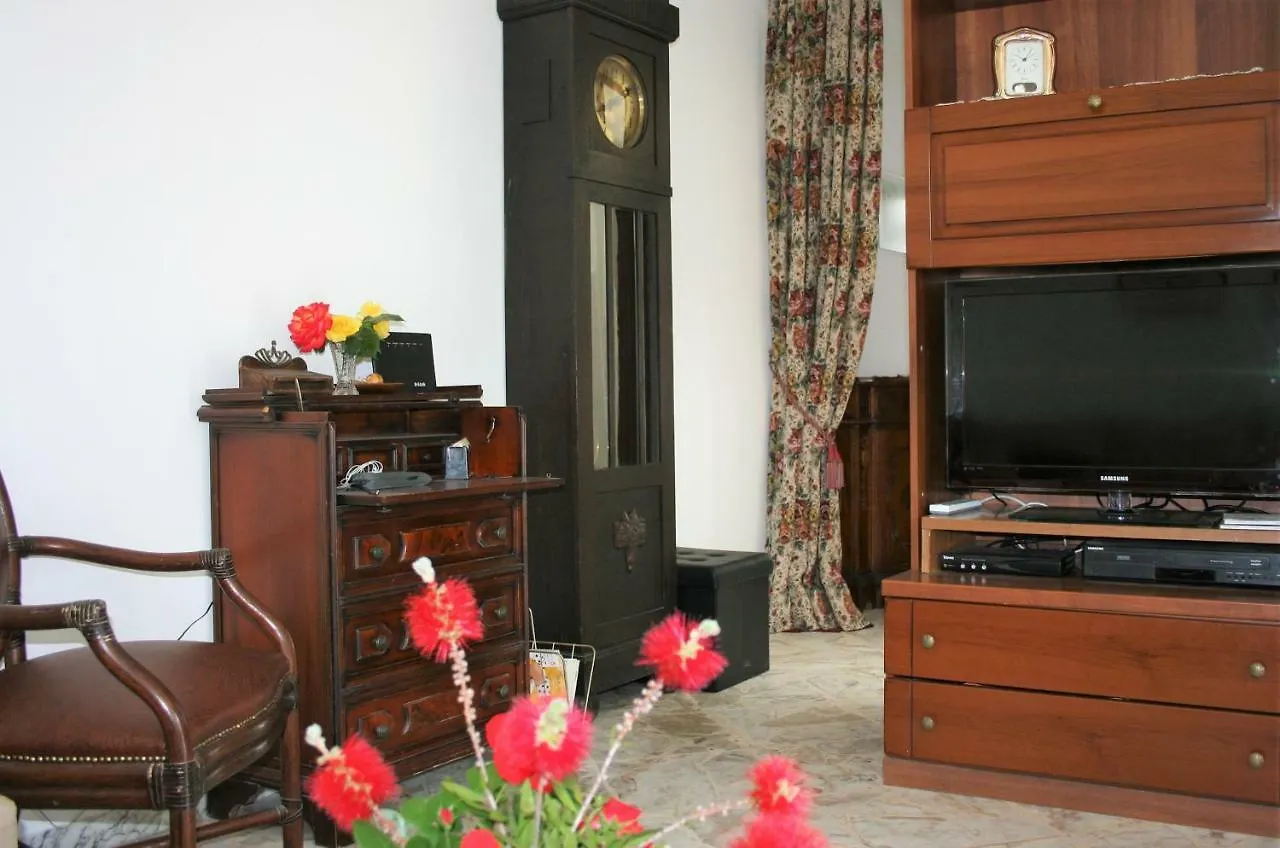 Villa Hans Cervo